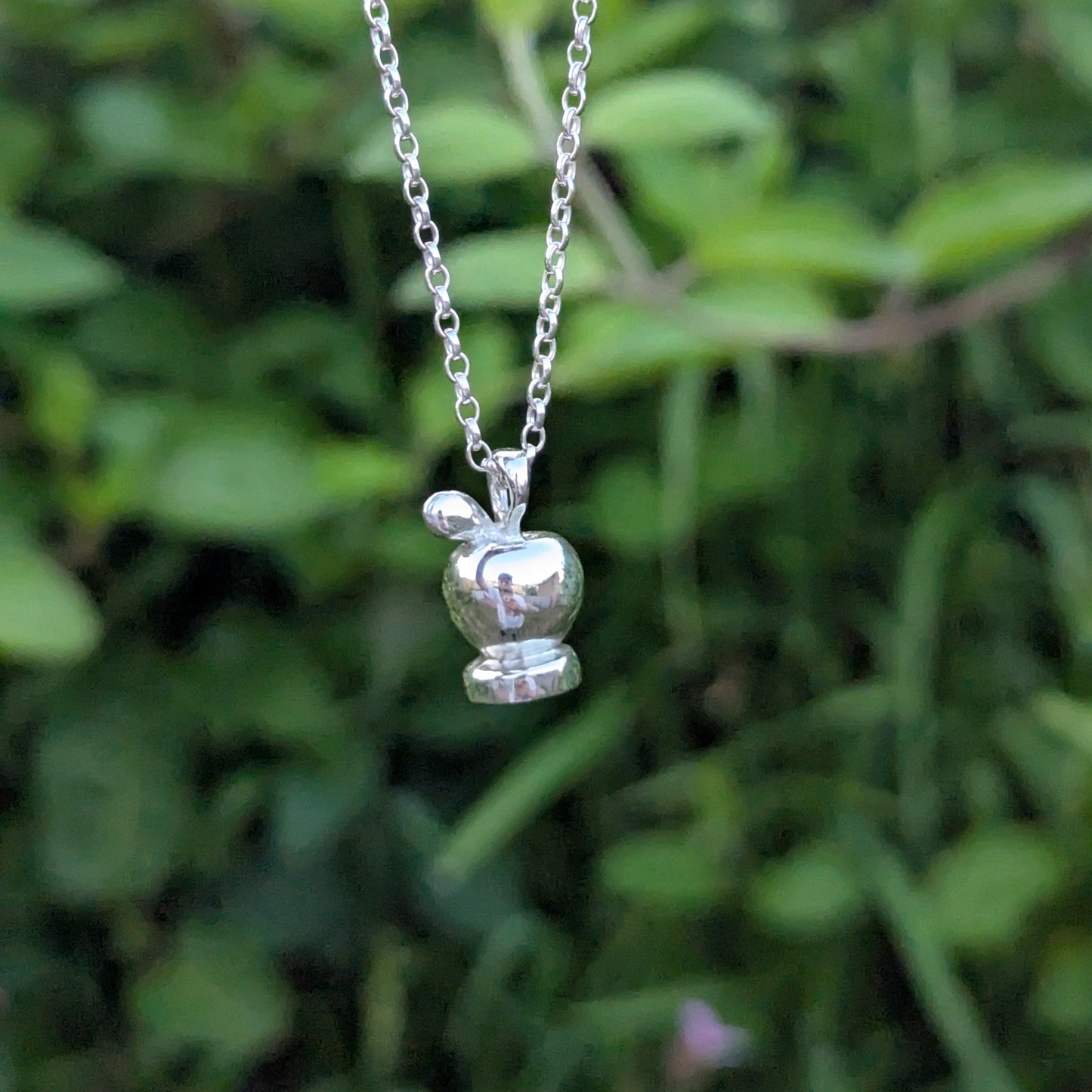 Juicy Apple Wax Stamp Silver Pendant - Necklace Set