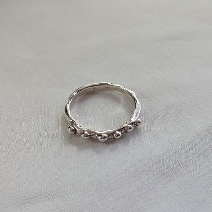 Textured Bobble ring size M